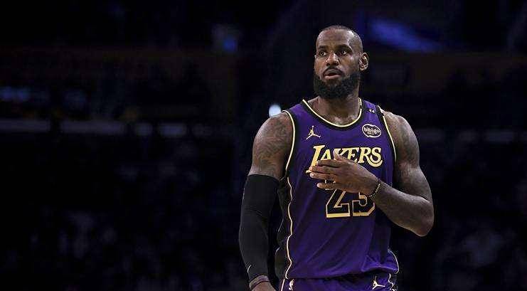 但话说回来, 的墙都站穿