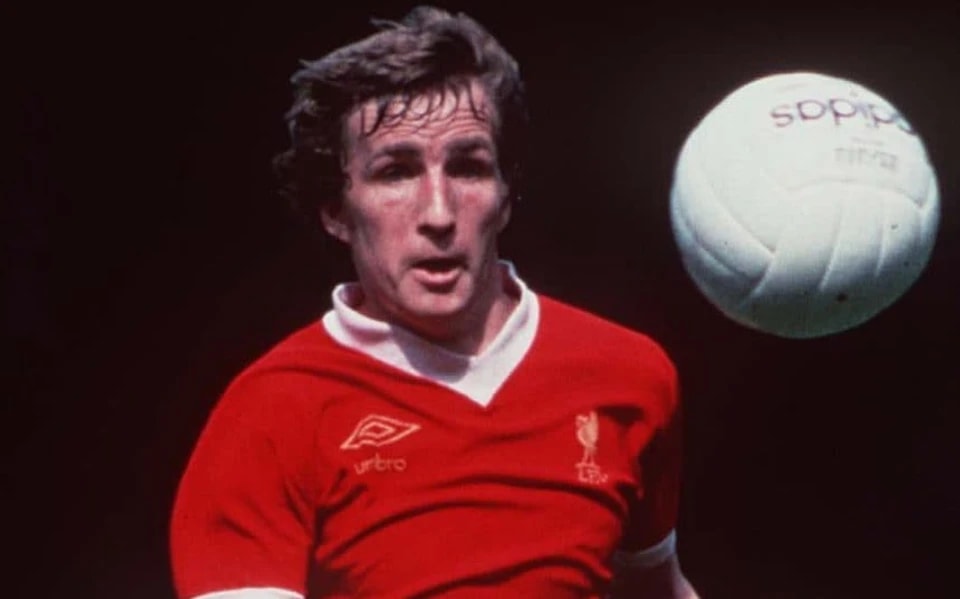 披靡的球队, 年和