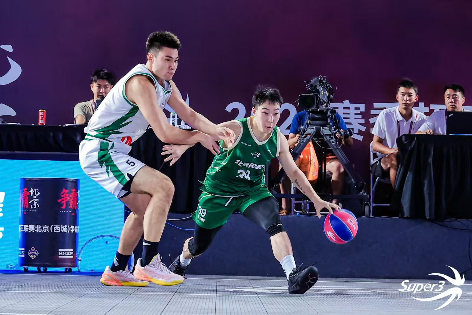 赛北京, 打出进攻高