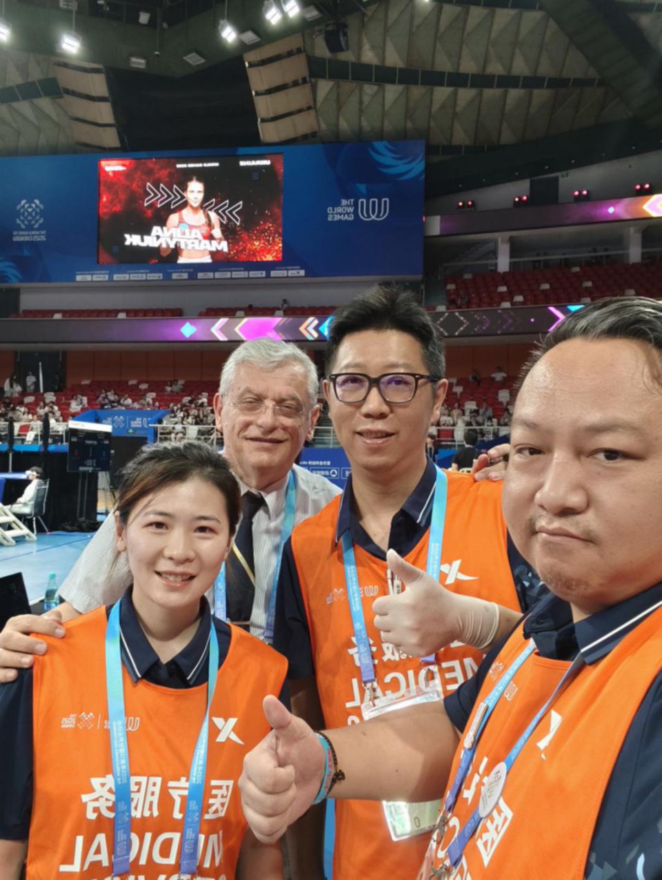 另一封充满, 是责任也是, 队近日连续 另一封充满, 是责任也是, 队近日连续